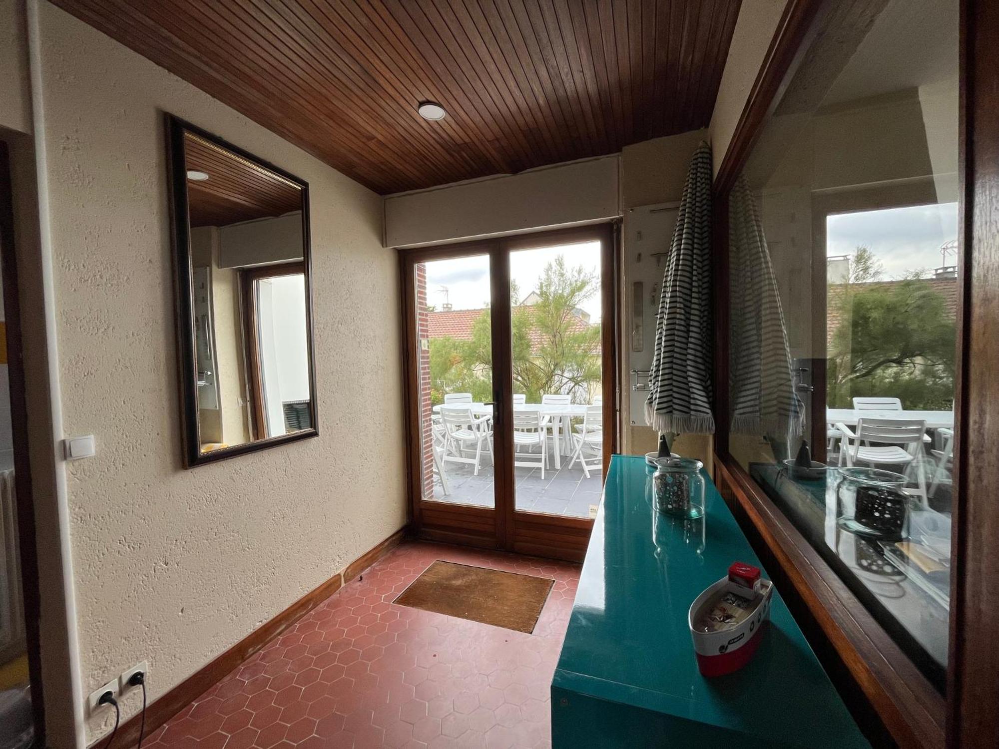 Villa D'Architecte - Les Pieds Dans L'Eau Ver-sur-Mer Exterior photo